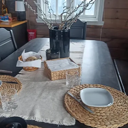 Semesterbostad I Myrkdalen Helgatun