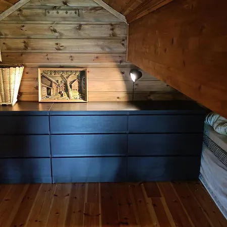 I Myrkdalen * Helgatun