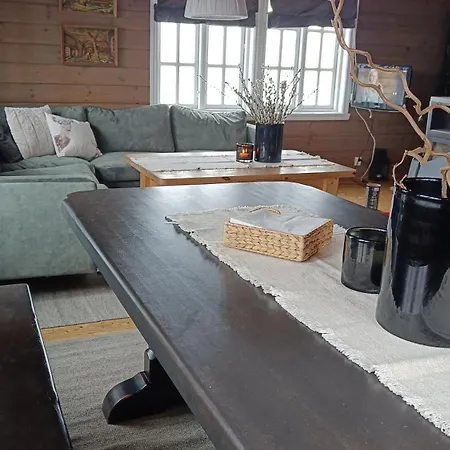 Semesterbostad I Myrkdalen Helgatun