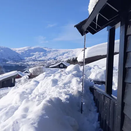 Semesterbostad I Myrkdalen Helgatun